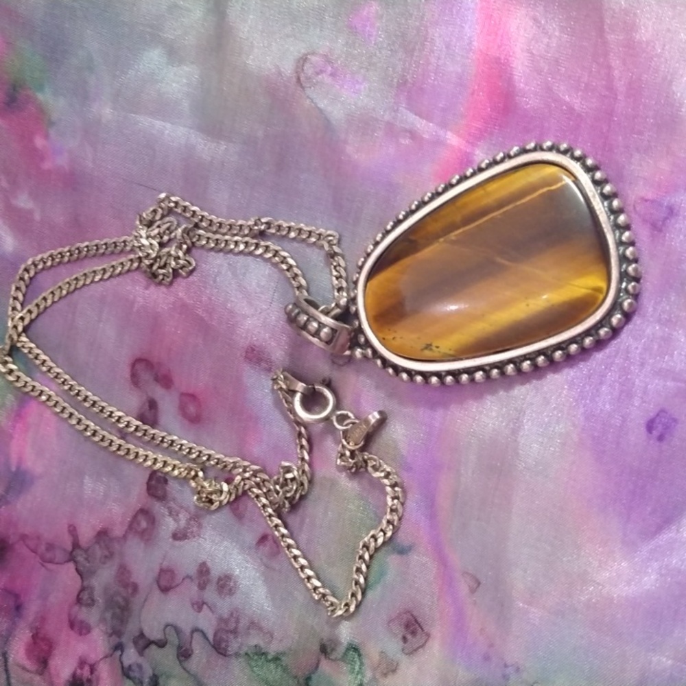Sterling silver tiger's eye necklace